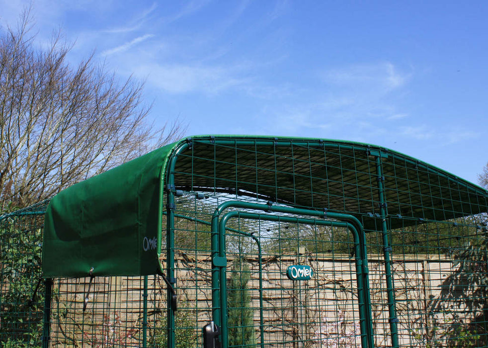 Heavy Duty Cover with Gutter Edge for Walk In Run/Catio Roof – 2m