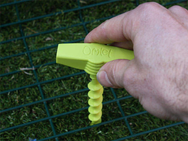 Omlet Screw Pegs - 12 Pack